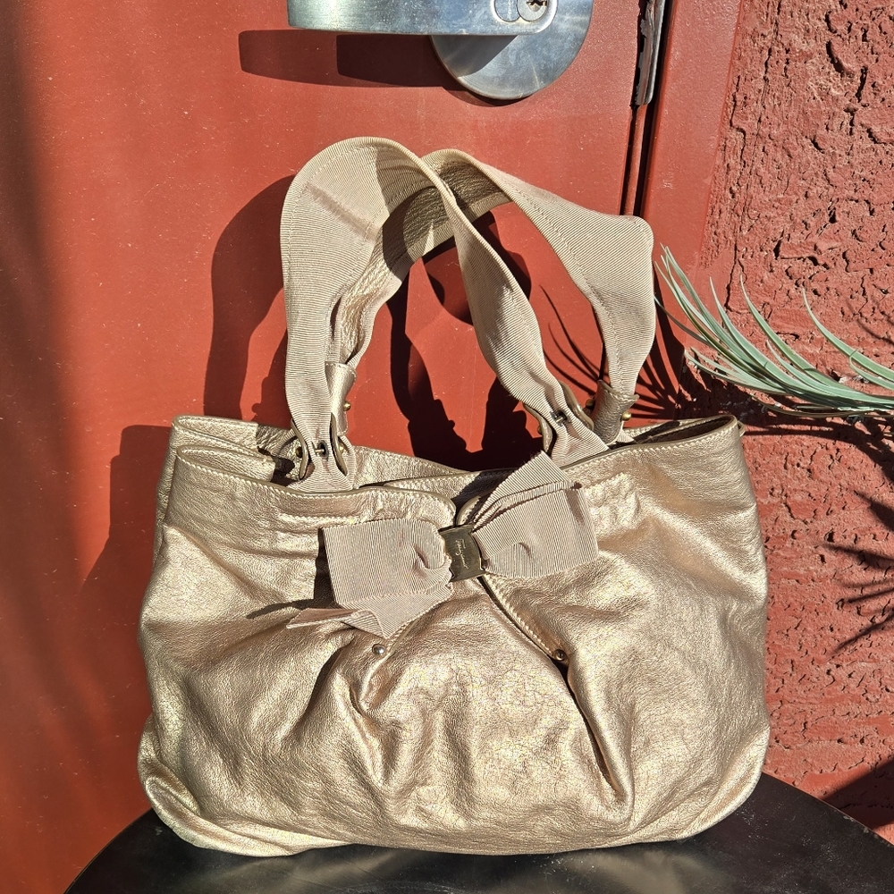 Salvatore Ferragamo Metallic Bronze Italian leather Miss Vara Bow tote bag